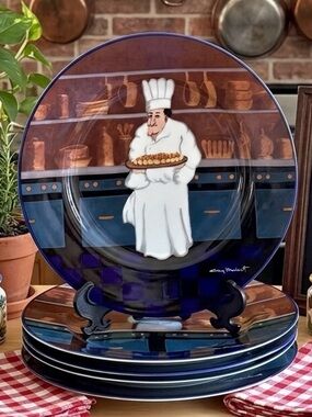 Guy Buffet Williams-Sonoma French Chef 8.25”in
Plates Set of 5 VTG Made in Japan